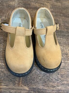 Piper Girls Tan T-Strap Mary Jane Shoes